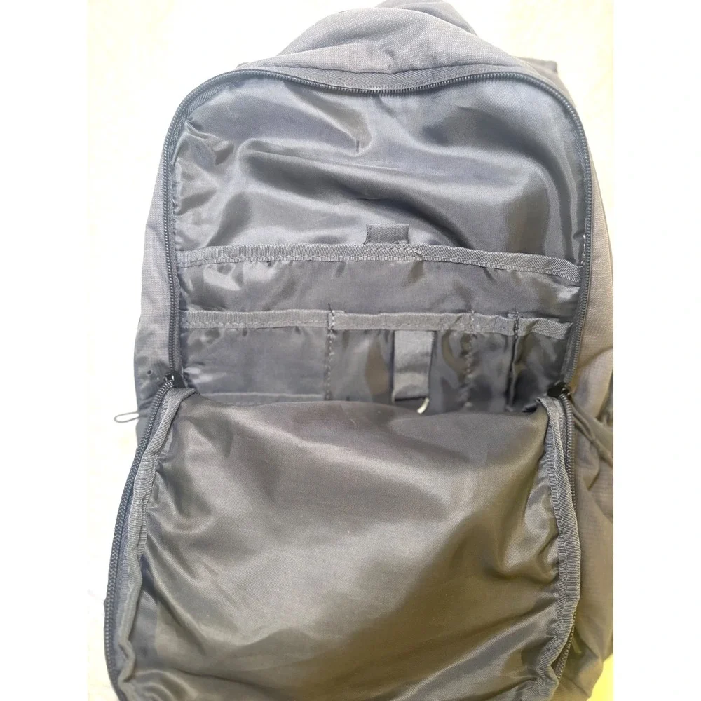 Quest Hydration Backpack Gray Hiking Daypack with Water Reservoir Bladder